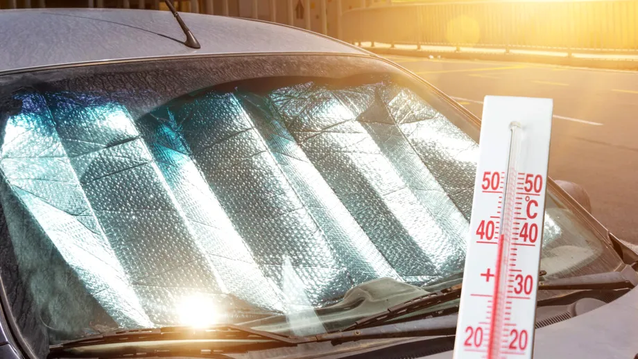 Nu lăsa aceste obiecte în mașină pe caniculă. Căldura din interior poate depăși 50 de grade și poate crea pericole