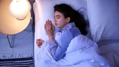 Dormi pe partea dreaptă sau stângă a patului? Ce spune modul în care te odihnești despre tine