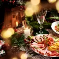 Sărbători fără excese, dar cu tradiții: ce spun ghidurile medicale despre mesele festive