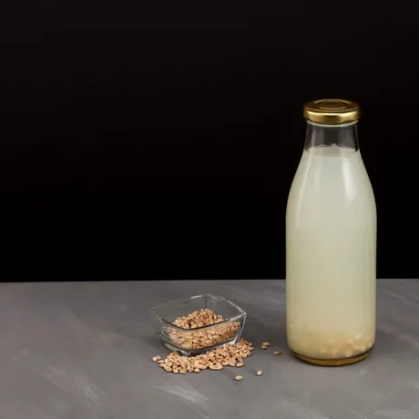 Borș de casă din tărâțe de grâu și mălai. Rețeta tradițională pas cu pas