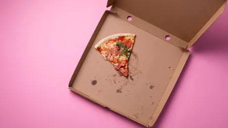 Cum depozitezi corect resturile de pizza să-și mențină prospețimea și a doua zi
