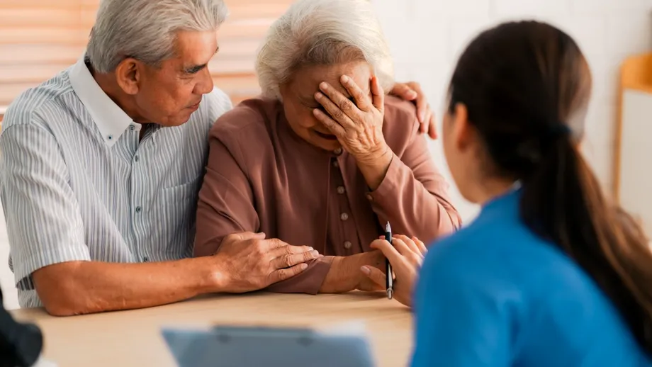 Simptomul șocant al bolii Alzheimer pe care puțini îl știu. Poate apărea brusc și îți afectează întregul corp