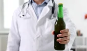Mit sau adevăr? Medicii explică de ce berea NU ajută la eliminarea pietrelor la rinichi