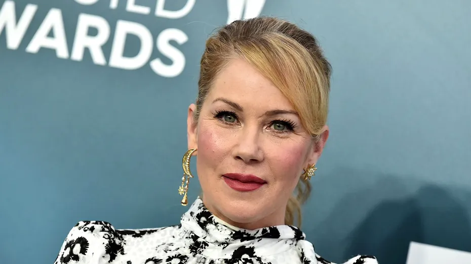 Christina Applegate, diagnosticată cu scleroză multiplă