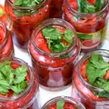 Ardei copți pentru iarnă. Rețeta simplă pentru o conservă gustoasă, cu un ingredient care face diferența