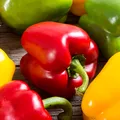 Ardei gras verde, galben sau roșu? Care este cea mai sănătoasă alegere și ce spun specialiștii despre diferențe