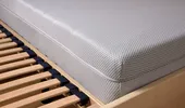 Trucul gospodinelor pentru a scoate petele de pe saltea. Ai nevoie de un singur obiect