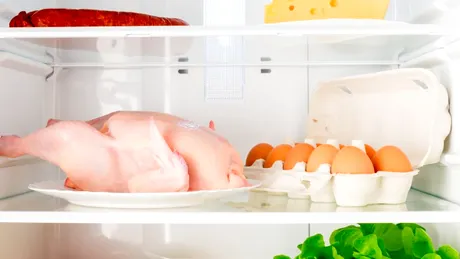 Ce termen de valabilitate au alimentele ținute la frigider sau la congelator