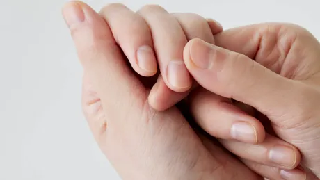 10 surse de biotină pentru piele, păr și unghii tari și sănătoase