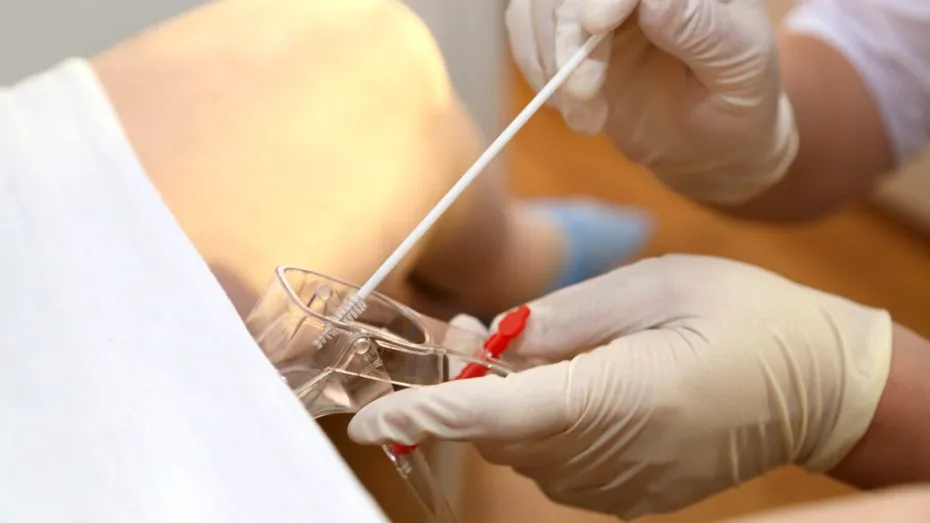 Infecția banală pe care multe femei o ignoră, dar care poate duce la infertilitate!