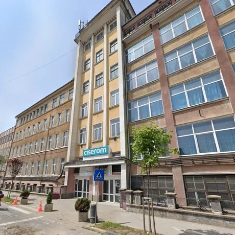 Se pune lacătul pe o fabrică emblematică din România, veche de 98 de ani. Totul a fost scos la vânzare