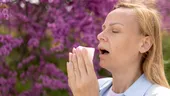 Remedii naturale pentru alergiile de primăvară. Cum calmezi strănutul și ochii iritați