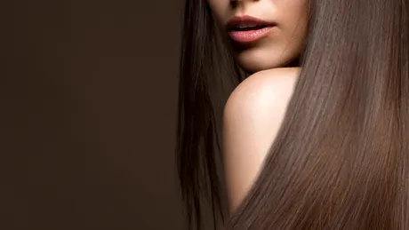 Top 10 tratamente naturale dacă ai părul subţire