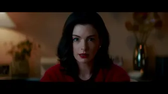 Anne Hathaway, secretul frumuseții la 40+. Rutina simplă care îi menține strălucirea de Hollywood