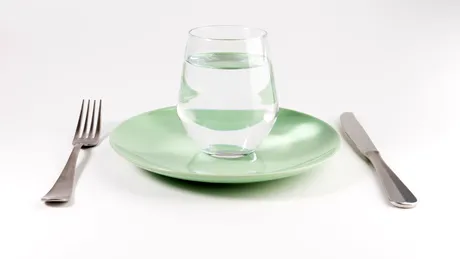 Cât slăbești dacă ții post cu apă 3 zile