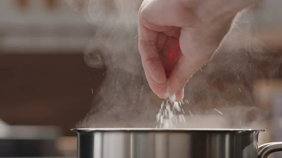 Leacul uitat al bunicilor, care costă mai puţin de 1 leu. Lidia Fecioru:  „Va opri pe loc procesul de infecție...”