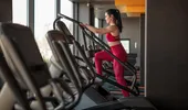 Mersul pe jos sau antrenamentul la sală? Impactul pe care îl au asupra sănătății și corpului