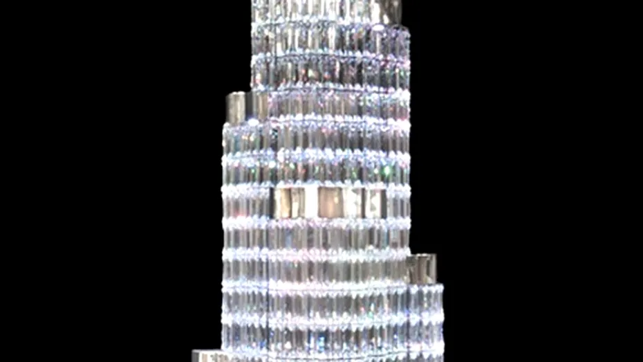 Gadgeturi la tine acasă: lampadarul de cristal în forma clădirii Burj Khalifa