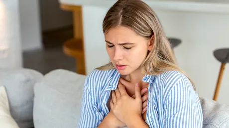 ⁠Urina îți poate semnala că suferi de stres cronic! Culoarea la care trebuie să fii atent