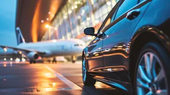 (P) Aterizezi. Și deja ești liber să mergi. Ce se întâmplă în primele zece minute după ce ieși din aeroport și de ce contează atât de mult?