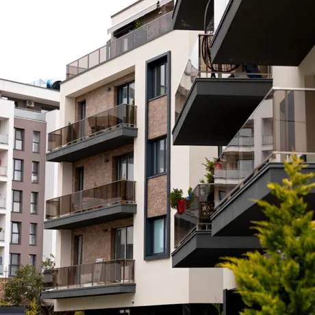 Reguli stricte pentru proprietarii de apartamente. Ce modificări sunt interzise și ce nu ai voie să montezi?