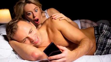 De ce înşală bărbaţii femeile pe care le iubesc? - VIDEO by CSID