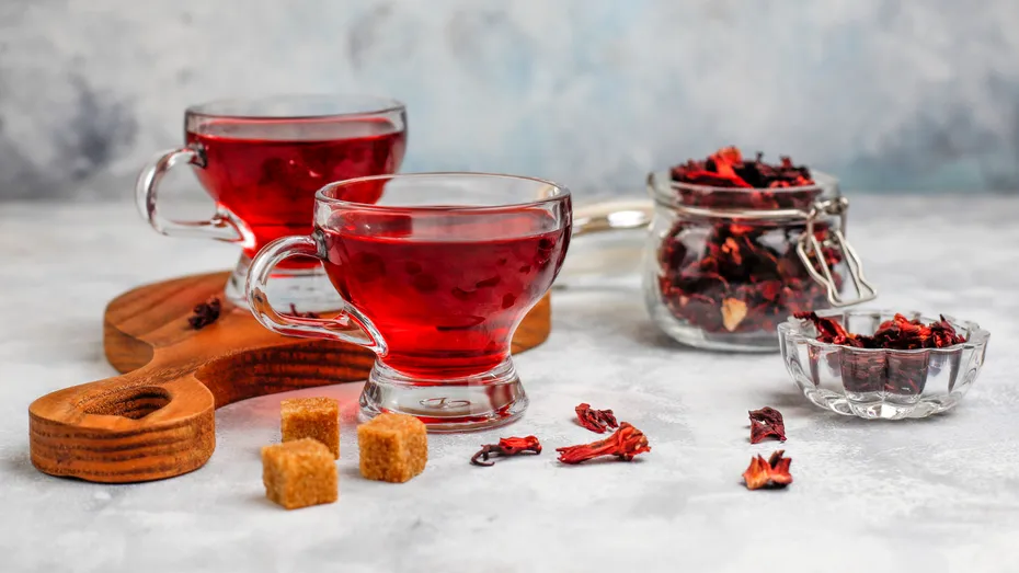 3 sucuri cu efect laxativ care te scapă de constipație