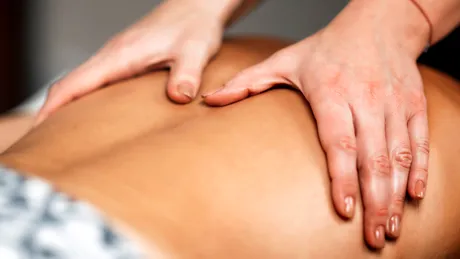 CSID a încercat masajul Lomi Lomi, numit și „masajul brațelor iubitoare”