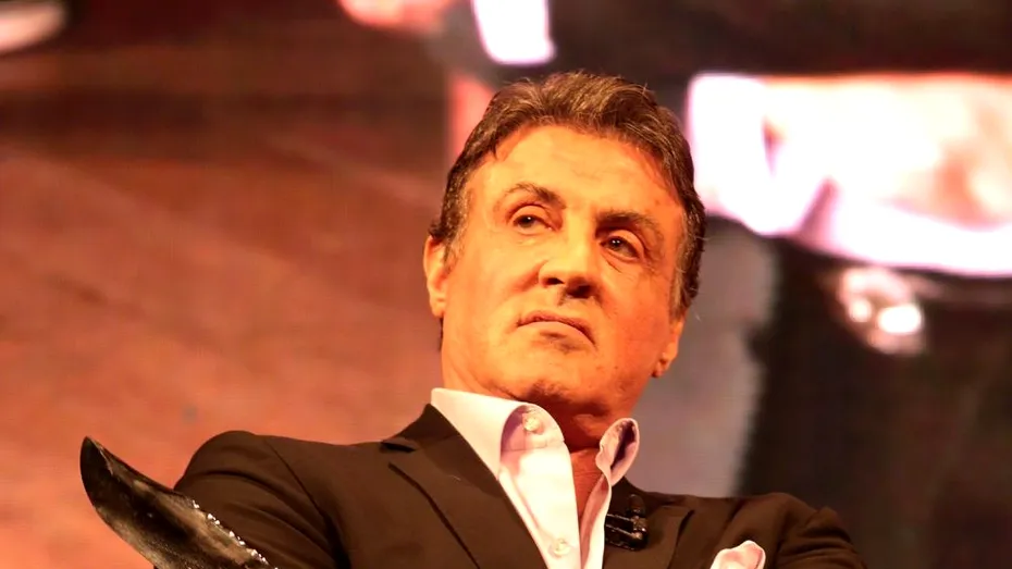 Sylvester Stallone, un tată stânjenitor sau doar grijuliu?