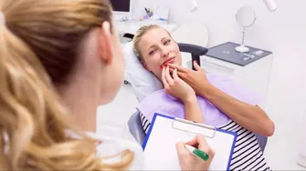 (P) Sănătatea orală nu așteaptă: vizita la dentist la timp poate face diferența dintre prevenție și tratament