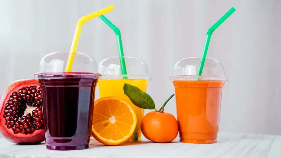 Băutura pe care o poți consuma la micul dejun dacă vrei să reduci colesterolul. E bogată în vitamina C și oferă imunitate