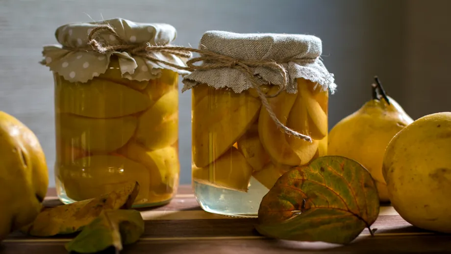 Cum prepari compot de gutui pentru sezonul rece. Secretul pe care puține gospodine îl cunosc