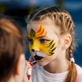 Machiajul de Halloween poate provoca alergii? Greșelile care îți pot afecta pielea