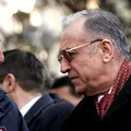 Fostul președinte Traian Băsescu a fost externat și s-a întors în România după o operație pe cord / VIDEO
