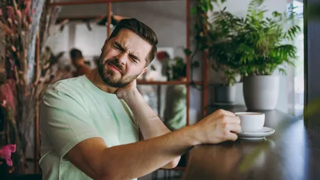 Ceaiul bun pentru curățarea articulațiilor. Scapi de dureri și disconfort