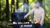 Cum să faci grătar la tine în curte fără să fii amendat