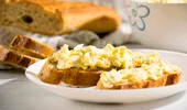 Alimentul nelipsit de pe mesele românilor care a fost asociat cu un risc mai mare de cancer de sân