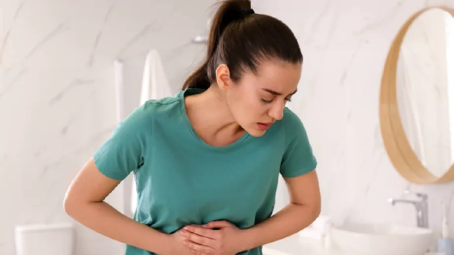 Enterocolita: cauze, simptome, tratament și greșelile care pot prelungi boala