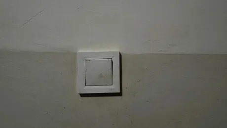 Trucuri pentru a curăța întrerupătoarele. Cu aceste soluții naturale le veți reda strălucirea