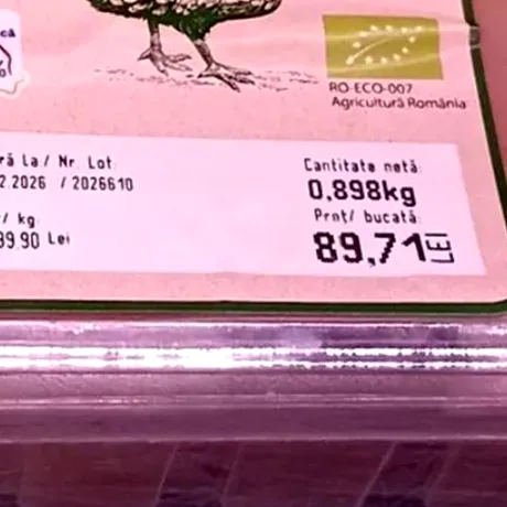 Preț șocant pentru pieptul de pui într-un supermarket din România: aproape 100 de lei kilogramul