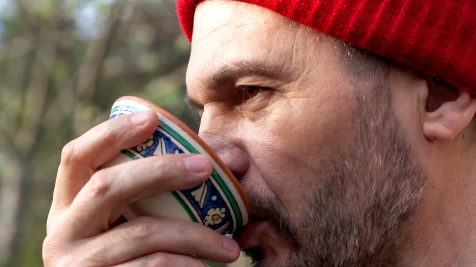 Ceaiul pe care toți bărbații ar trebui să-l consume pentru a preveni problemele cu prostata