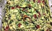 Guacamole – rețeta testată. Cum faci în doar 10 minute o salată de avocado cu roșii fantastic de bună