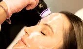 Filtru sau barieră? De ce pielea noastră are nevoie de protecție, nu de perfecțiune?