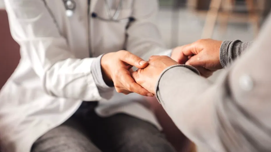 Afectiuni pe care mâinile tale le pot „trăda”: de la deficit de vitamine până la diabet