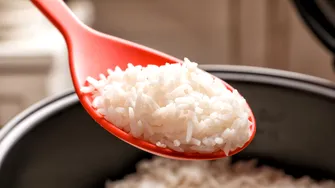 Cât timp trebuie fiert orezul? Nu se lipește și iese gustos de fiecare dată
