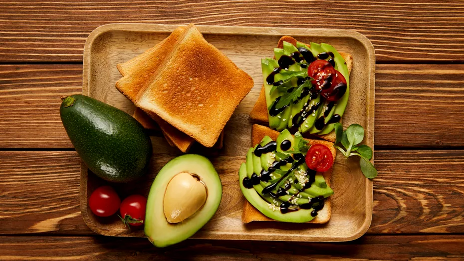 Avocado, superalimentul care îți reduce colesterolul. Trebuie să-l consumi zilnic