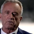 Tulburarea neurologică fără leac de care suferă Robert F. Kennedy Jr: „Am încercat multe tratamente”