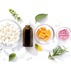 12 vitamine pe care este indicat să le iei după 25 de ani. Cum afli ce îi lipsește organismului tău
