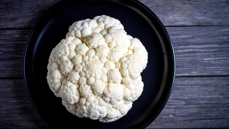 Leguma-minune care seamănă cu orezul și te ajută să slăbești. Totul despre orezul de conopidă