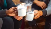 Cafeaua și ceaiul foarte fierbinți pot ascunde un risc pentru sănătate. Ce au descoperit cercetătorii